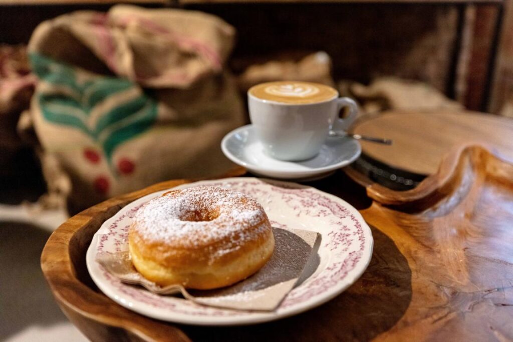 Order coffee in italy, pay for coffee in italy, finally caffè corretto, when do i drink which coffee. drink coffee in italy, coffee types in italy with frothed milk.